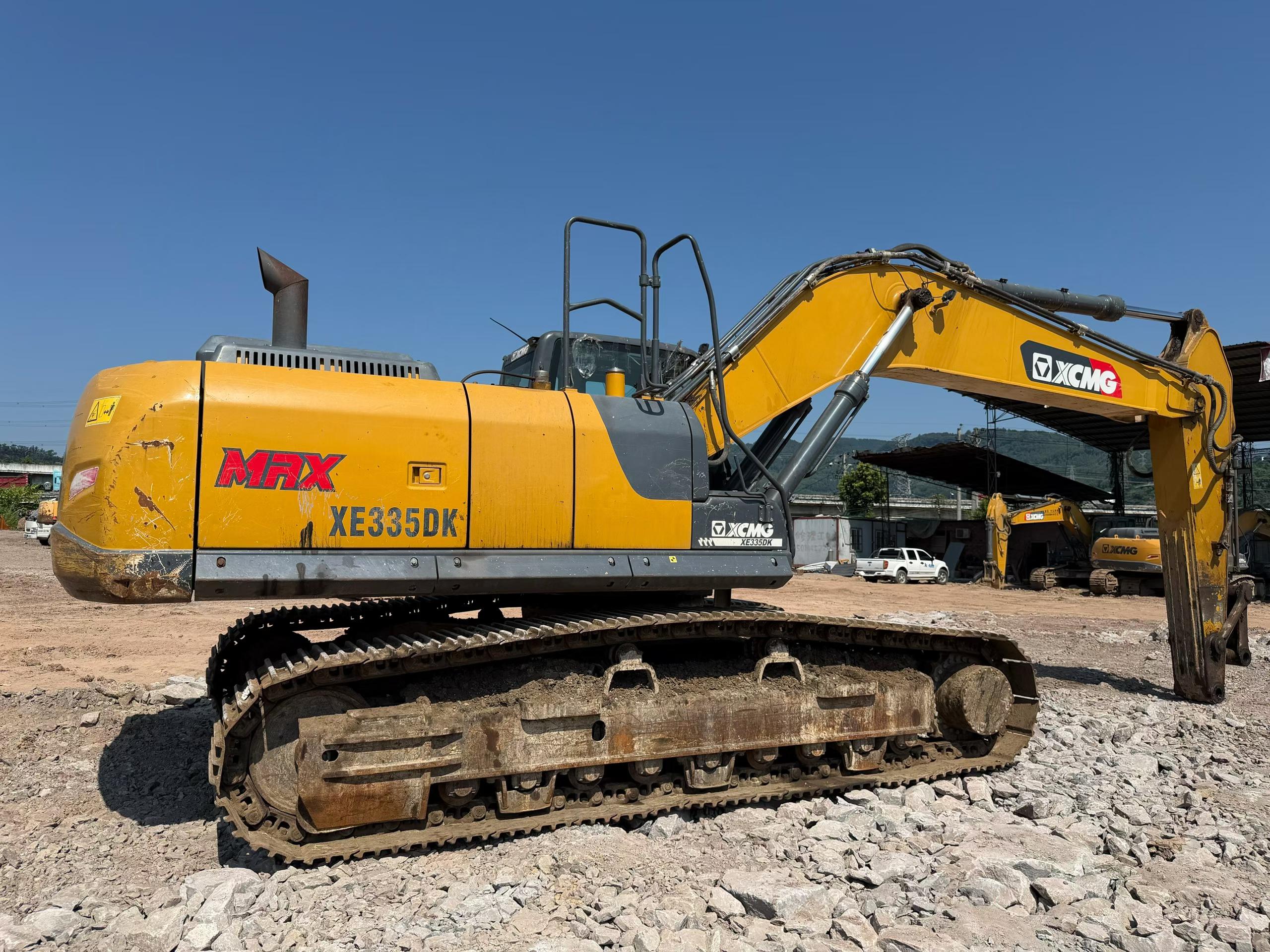 Buy XCMG XE335DK Used Excavator / 4
