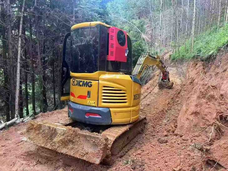 Buy XCMG XE35U Used Excavator / 1