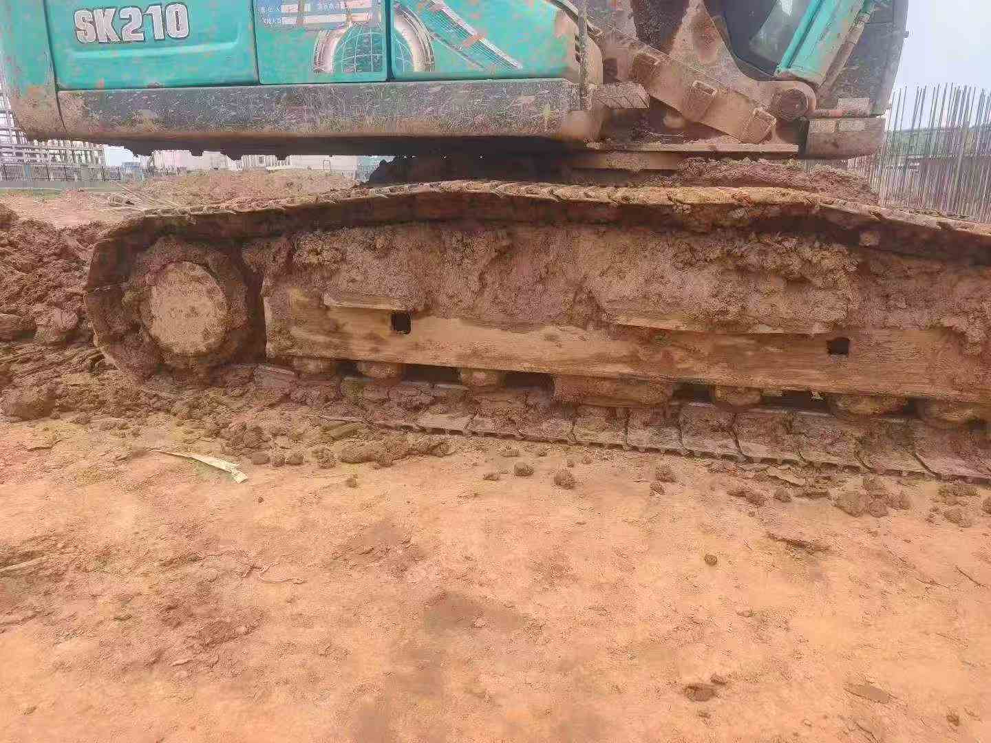 Buy Kobelco SK200 Used Excavator / 6 Buy Kobelco SK200 Used Excavator / 6