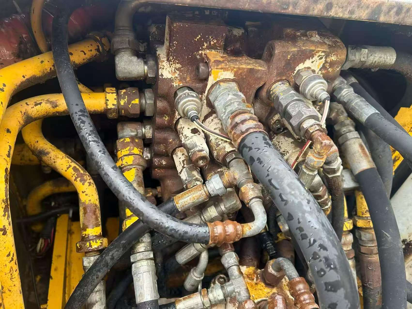 Buy Kato Used Excavator / 8 Buy Kato Used Excavator / 8
