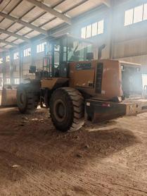 Buy XCMG LW600KV Used Loader / 3 Buy XCMG LW600KV Used Loader / 3