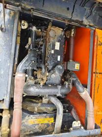 Buy Doosan DH220 Used Excavator / 2 Buy Doosan DH220 Used Excavator / 2