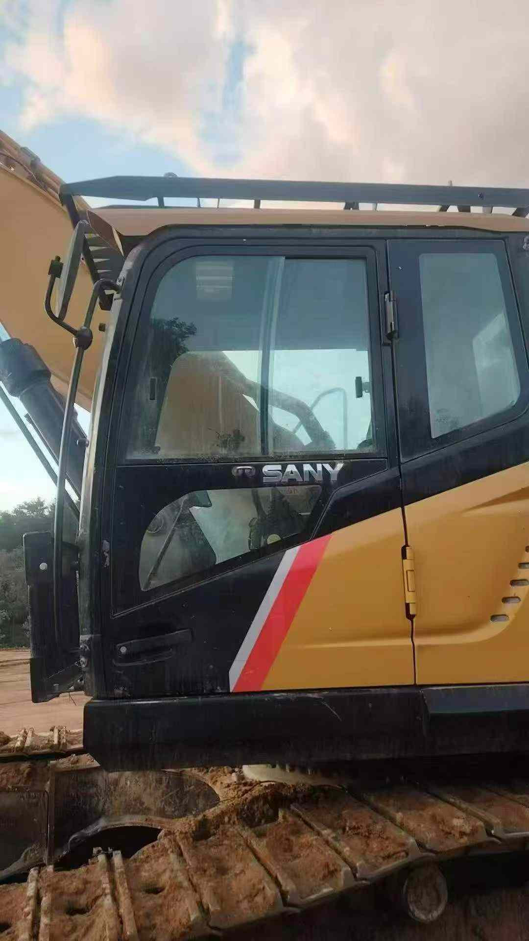 Buy Sany SY375H Used Excavator / 1
