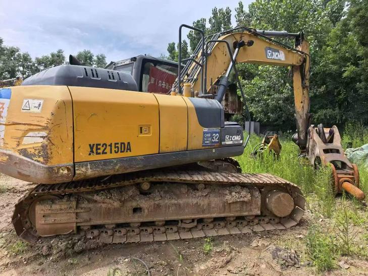 Buy XCMG XE215 Used Excavator / 1