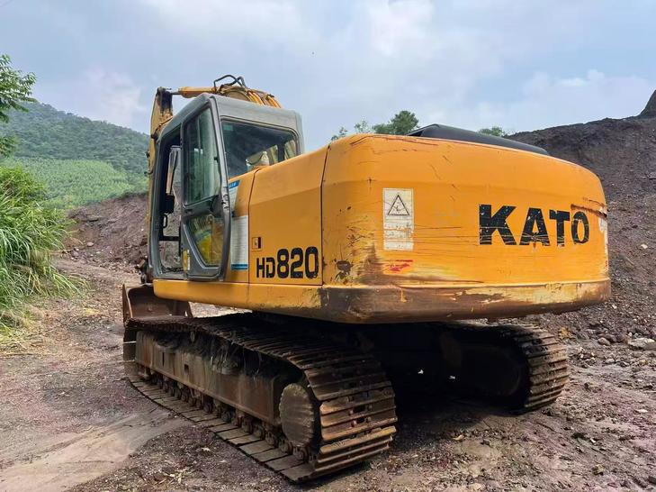 Buy Kato Used Excavator / 1