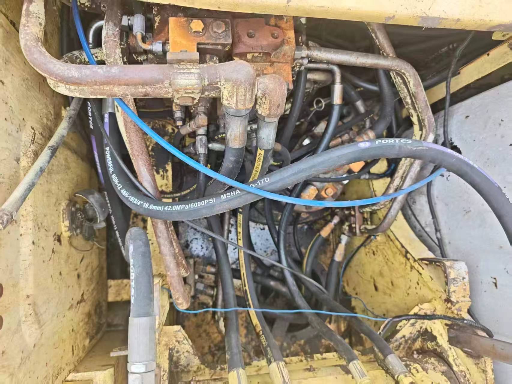 Buy Sumitomo SH120 Used Excavator / 6 Buy Sumitomo SH120 Used Excavator / 6