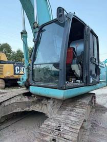 Buy Kobelco SK200-2 Used Excavator / 6 Buy Kobelco SK200-2 Used Excavator / 6