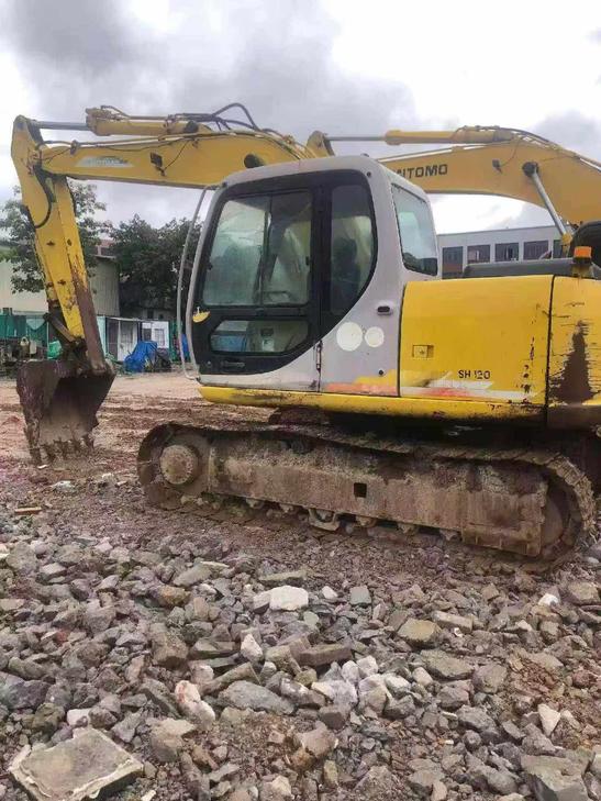Buy Sumitomo SH120-3 Used Excavator / 1
