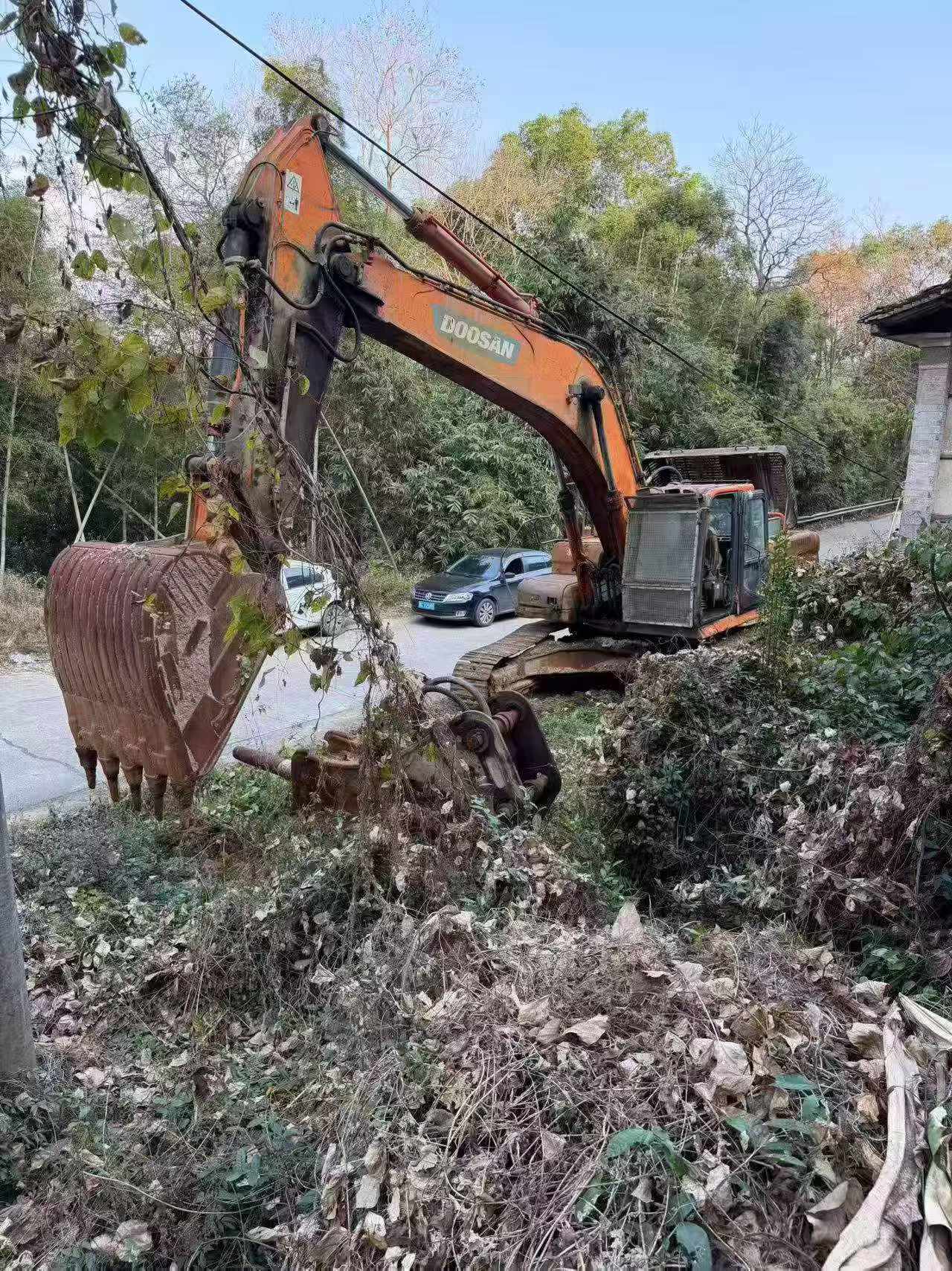 Buy Doosan DX380 Used Excavator / 8
