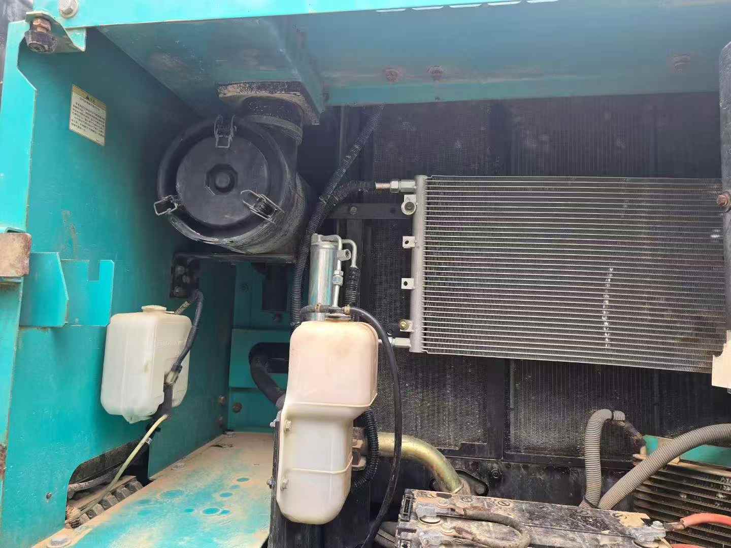 Buy Kobelco SK140 Used Excavator / 9