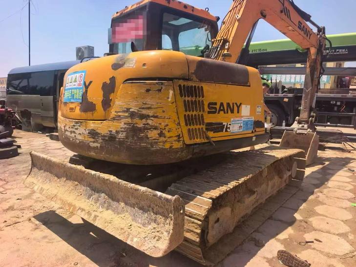 Buy Sany SY75C-8 Used Excavator / 1