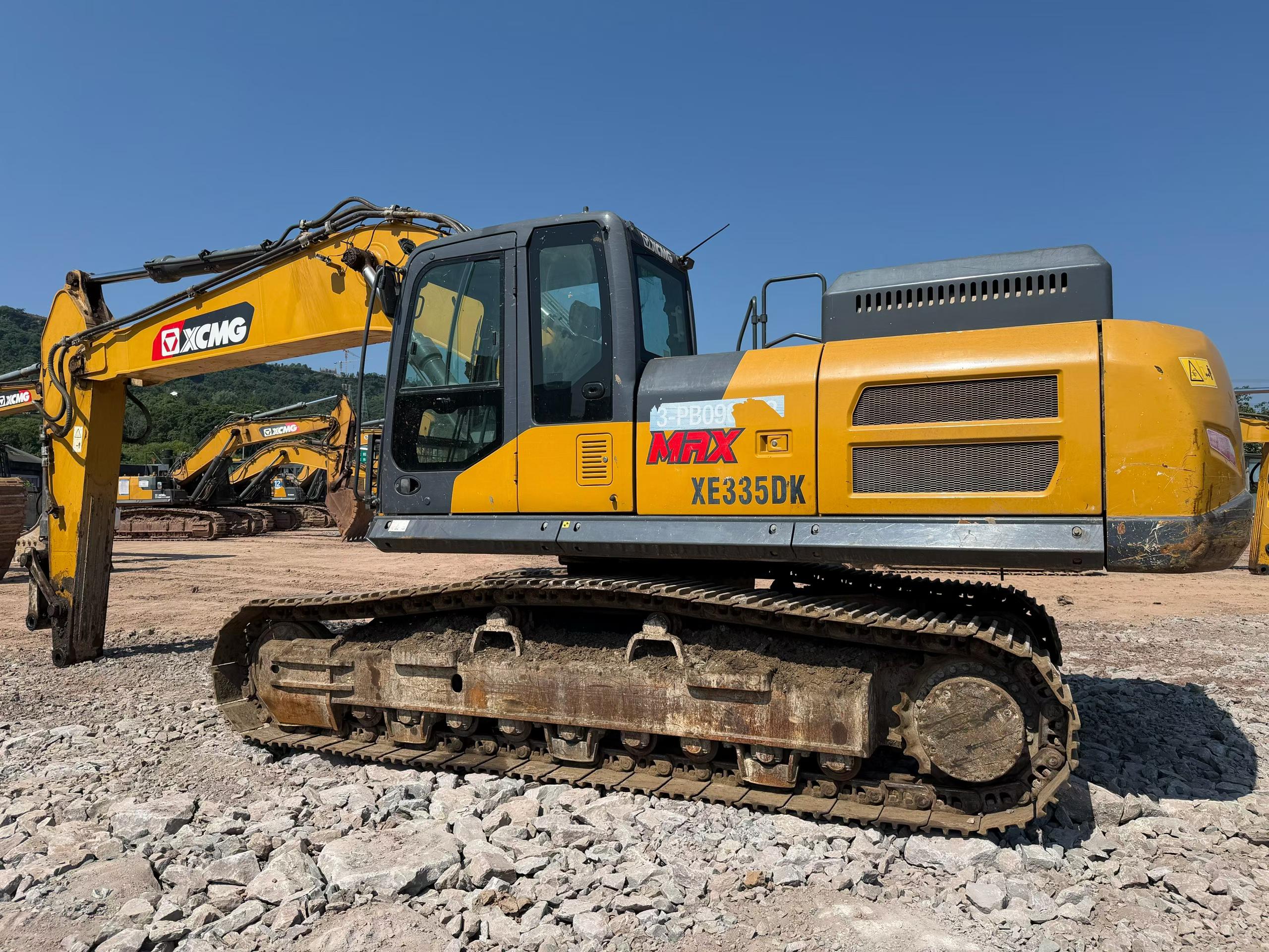 Buy XCMG XE335DK Used Excavator / 2