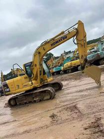 Buy Komatsu PC110-7 Used Excavator / 4 Buy Komatsu PC110-7 Used Excavator / 4