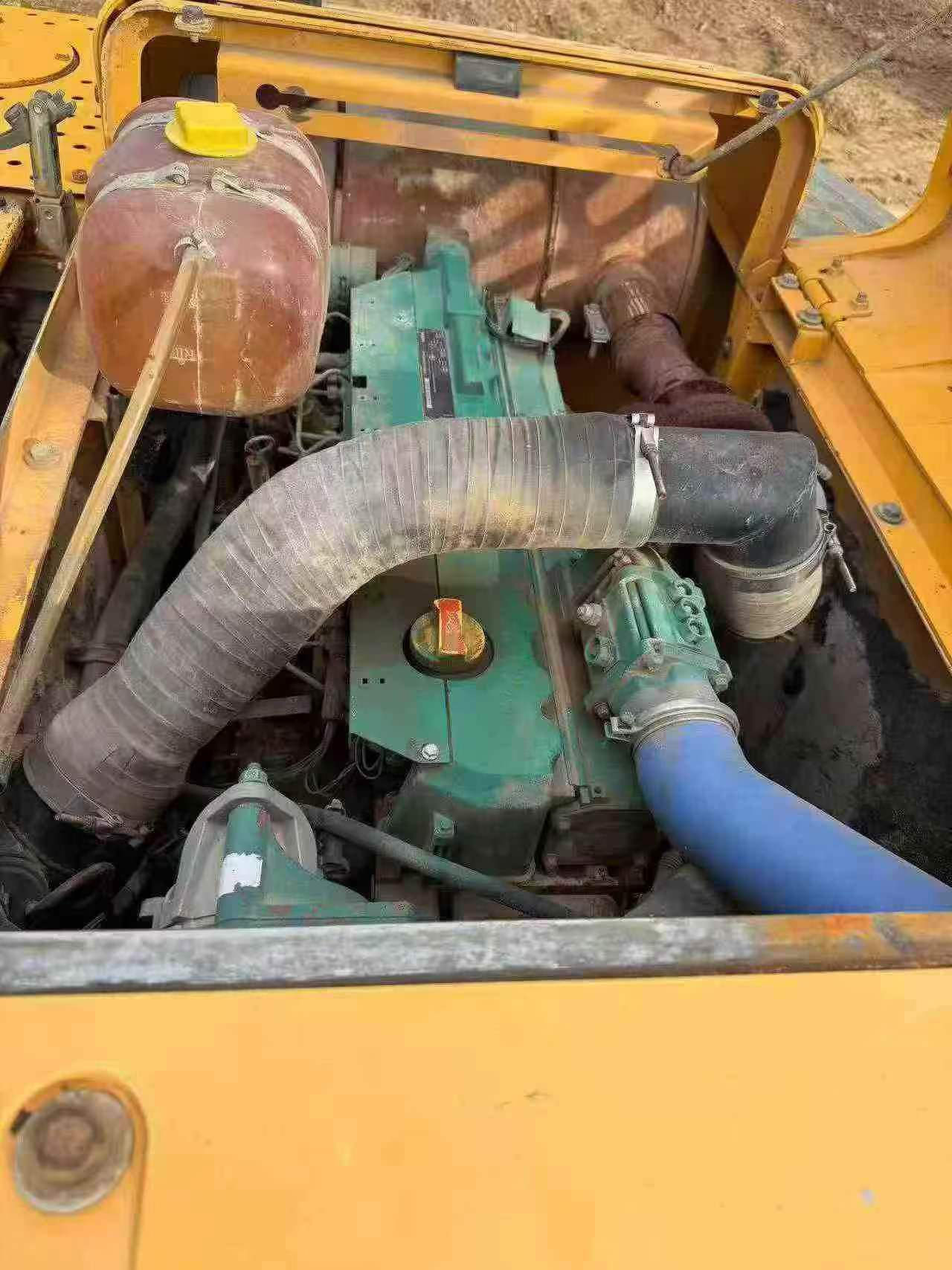 Buy Volvo EC240 Used Excavator / 6 Buy Volvo EC240 Used Excavator / 6