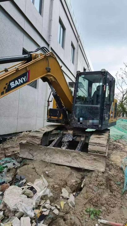 Buy Sany SY95C Used Excavator / 1