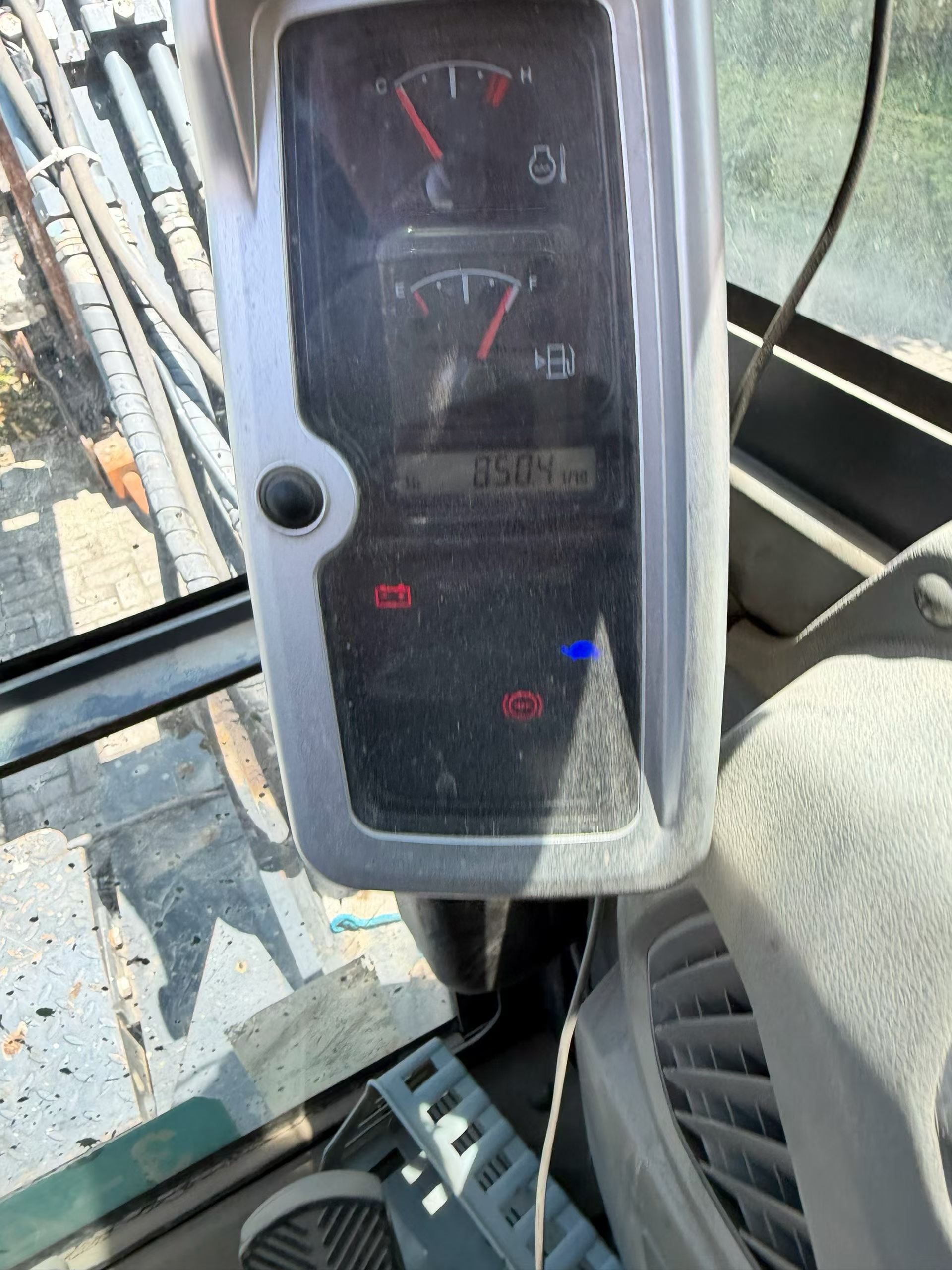 Buy Doosan DH60 Used Excavator / 9 Buy Doosan DH60 Used Excavator / 9