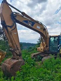 Buy Caterpillar 320C Used Excavator / 2 Buy Caterpillar 320C Used Excavator / 2