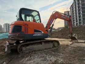 Buy Doosan DX55W Used Excavator / 2 Buy Doosan DX55W Used Excavator / 2