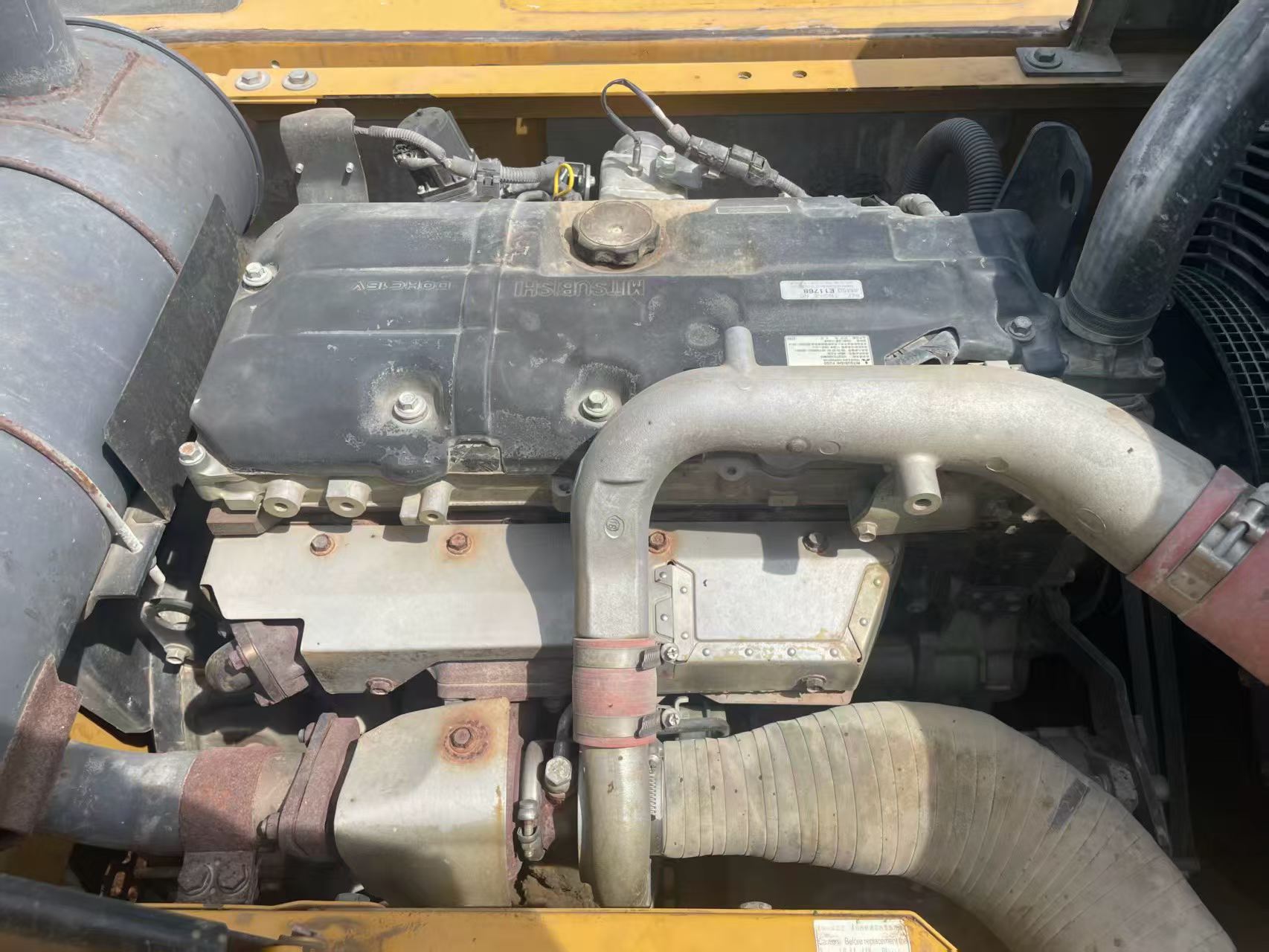 Buy Sany SY215C-8 Used Excavator / 4