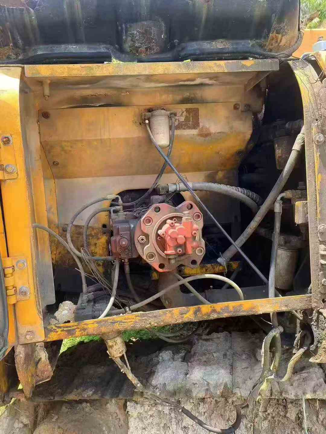 Buy Hyundai R225-7 Used Excavator / 4 Buy Hyundai R225-7 Used Excavator / 4