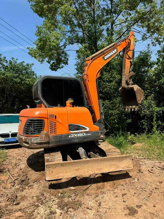 Buy Doosan DX60-9C Used Excavator / 1