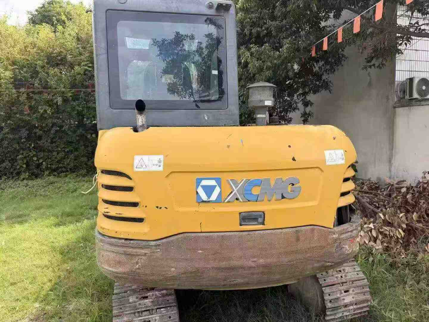 Buy XCMG XE60 Used Excavator / 1