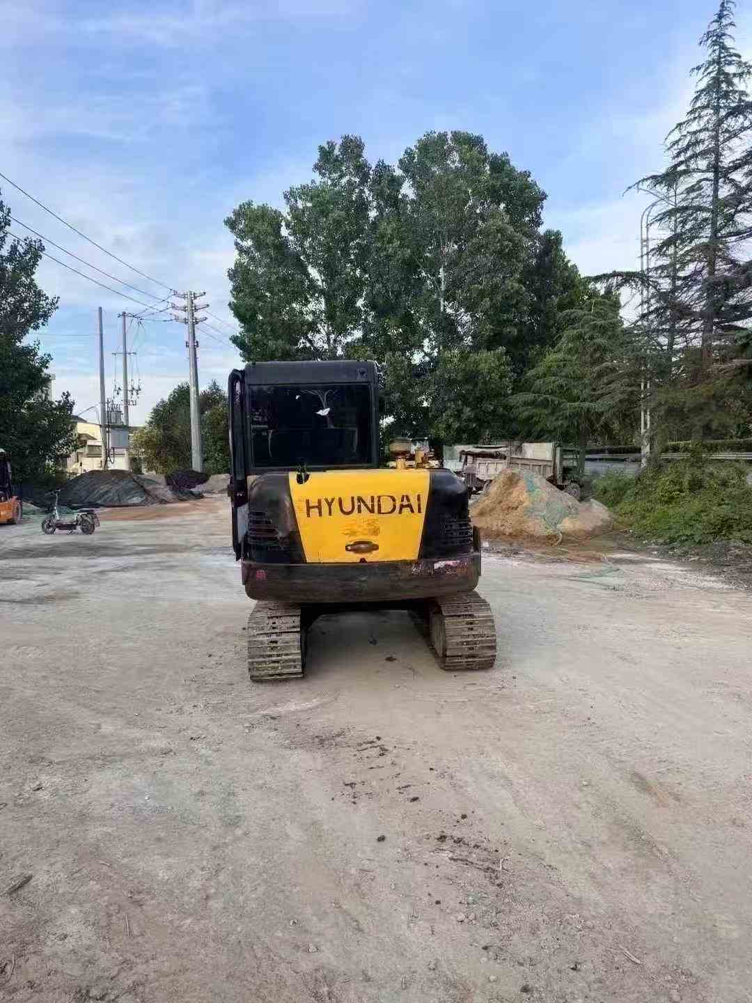 Buy Hyundai R60-7 Used Excavator / 2 Buy Hyundai R60-7 Used Excavator / 2