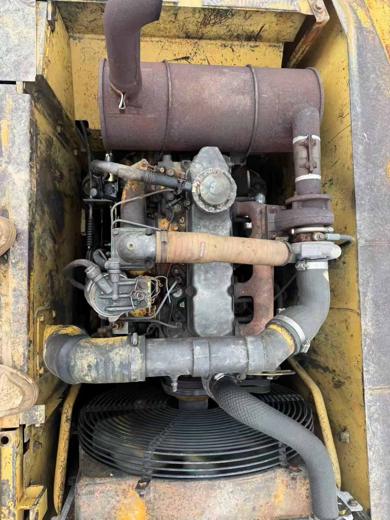 Buy Caterpillar 312V2 Used Excavator / 7 Buy Caterpillar 312V2 Used Excavator / 7