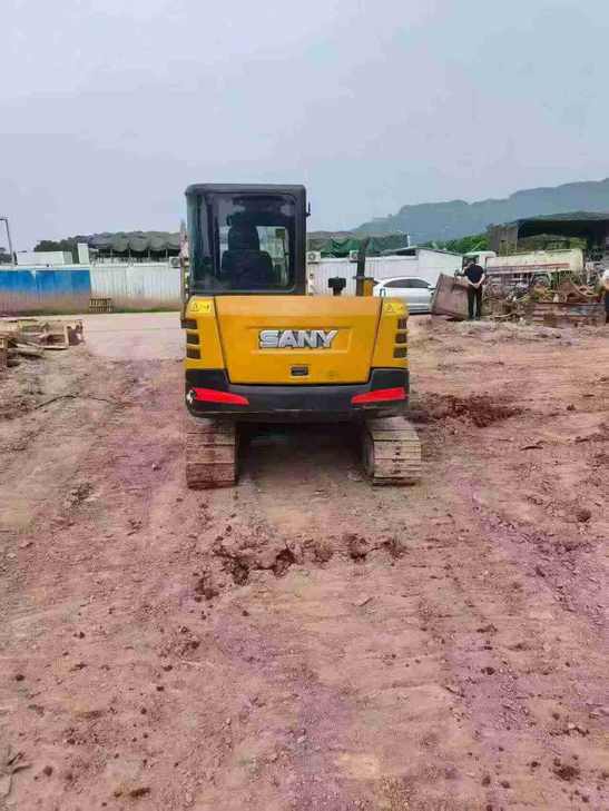 Buy Sany SY55 Used Excavator / 1