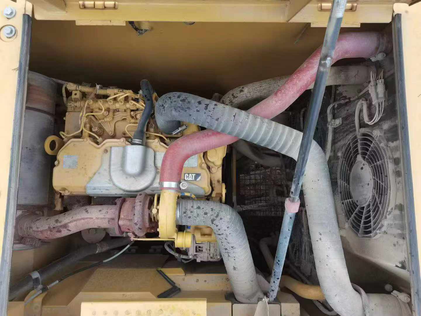 Buy Caterpillar 320GC Used Excavator / 9