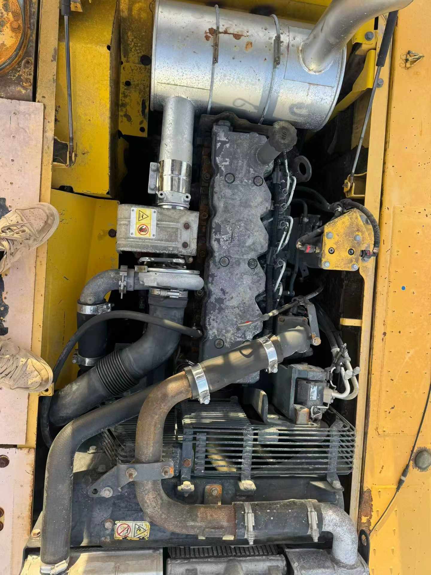 Buy Komatsu PC200-8 Used Excavator / 4