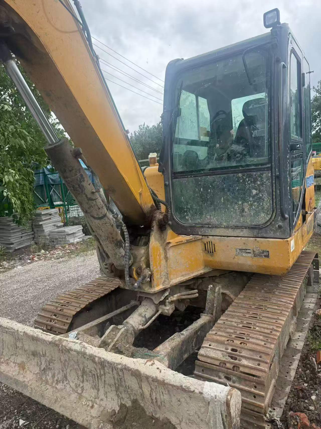 Buy XCMG XE60 Used Excavator / 9