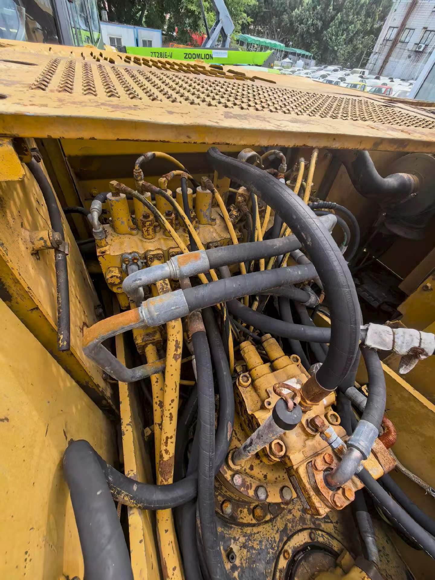 Buy Caterpillar 320C Used Excavator / 6