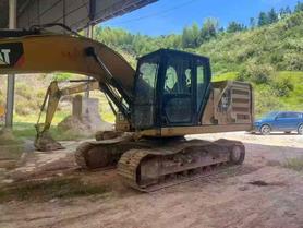 Buy Caterpillar 320A Used Excavator / 3 Buy Caterpillar 320A Used Excavator / 3
