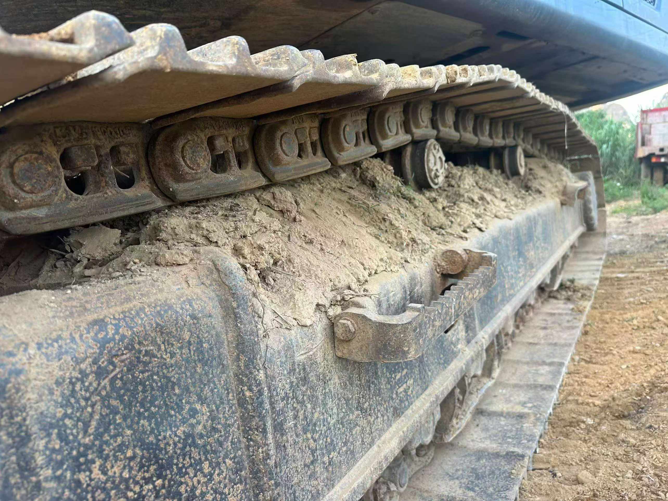 Buy Volvo L250G Used Excavator / 5
