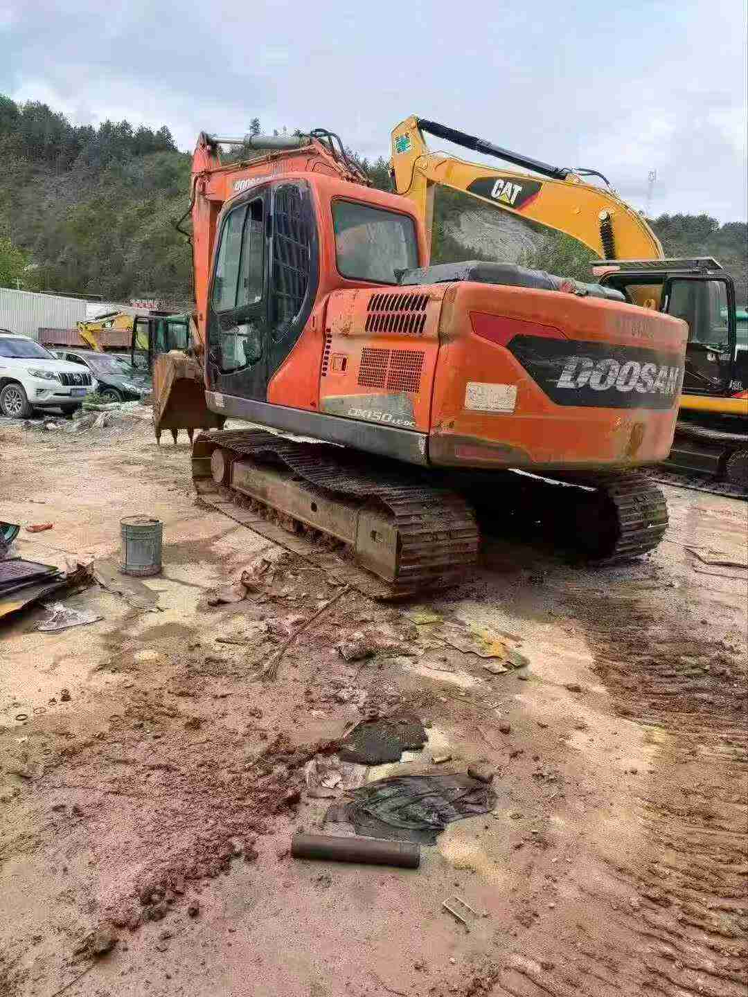 Buy Doosan S130W-3 Used Excavator / 7 Buy Doosan S130W-3 Used Excavator / 7