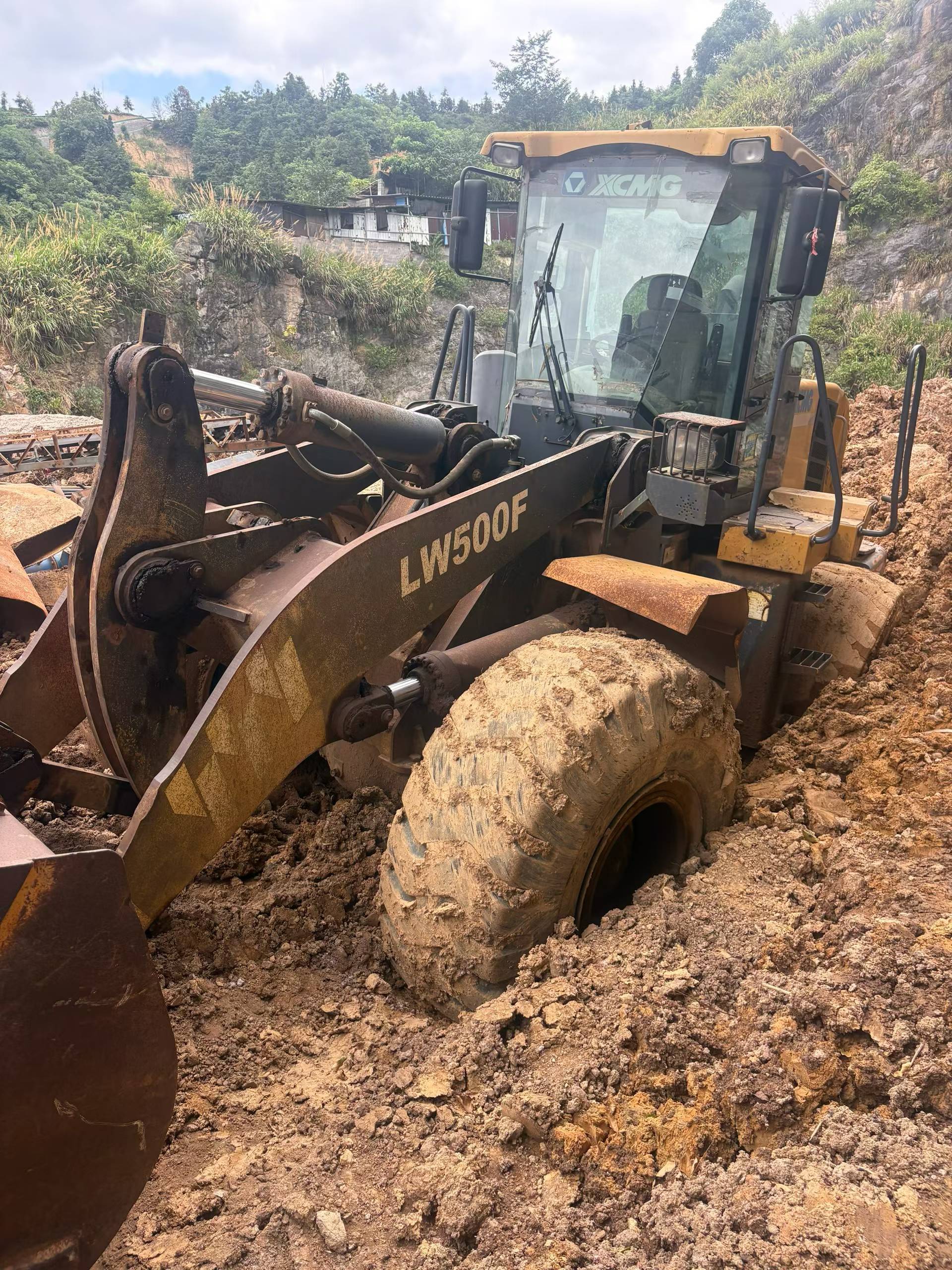 Buy XCMG LW500F Used Loader / 2