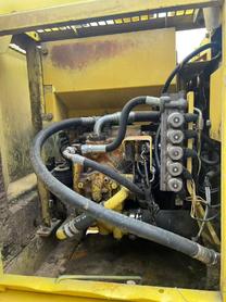 Buy Komatsu PC100-6E Used Excavator / 7 Buy Komatsu PC100-6E Used Excavator / 7