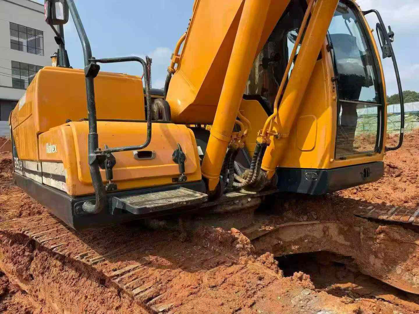Buy Hyundai R215-9 Used Excavator / 1