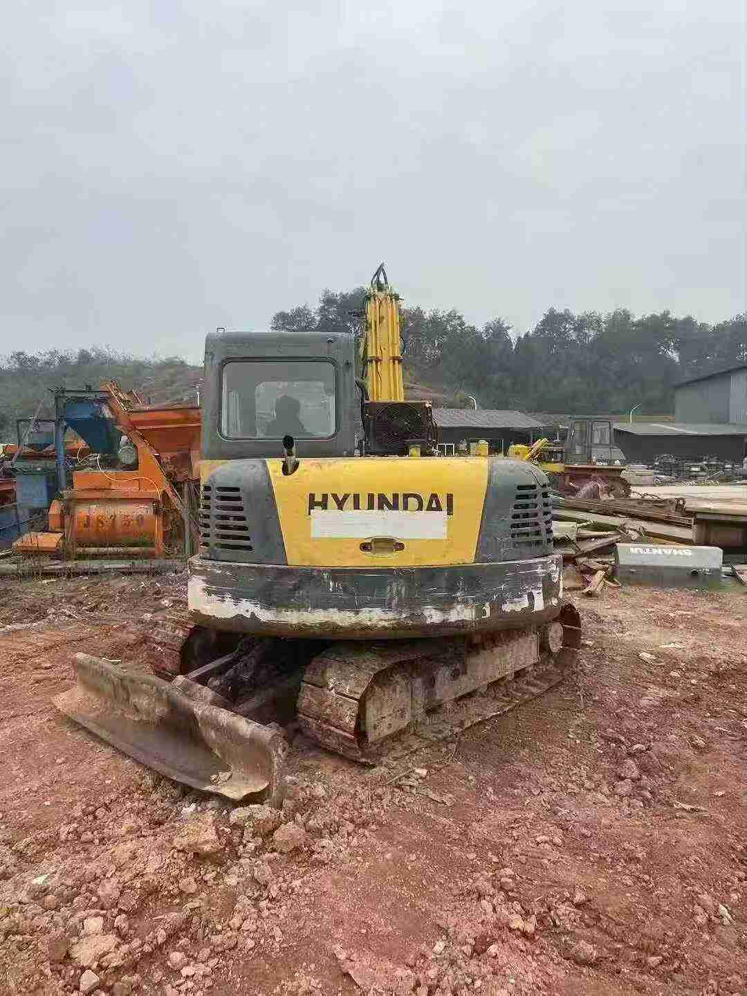 Buy Hyundai R80G Used Excavator / 1