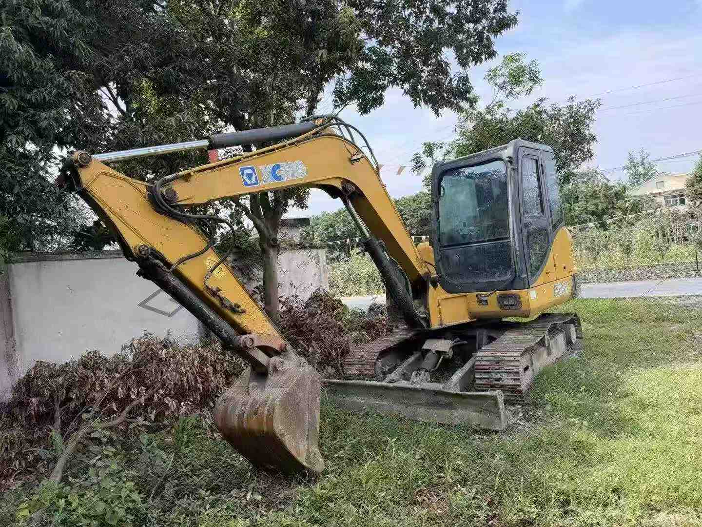 Buy XCMG XE60 Used Excavator / 6 Buy XCMG XE60 Used Excavator / 6