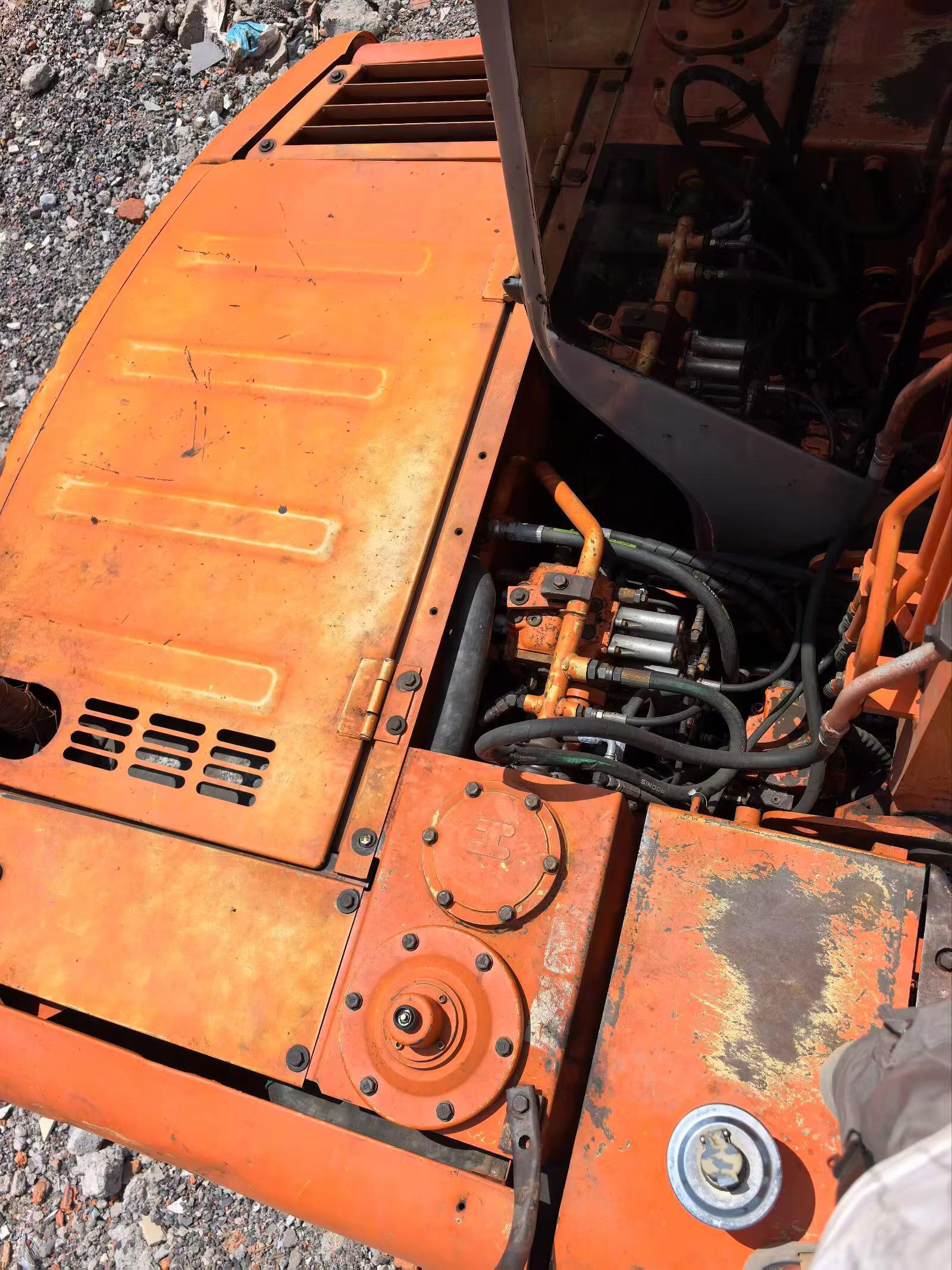 Buy Hitachi EX70 Used Excavator / 3 Buy Hitachi EX70 Used Excavator / 3