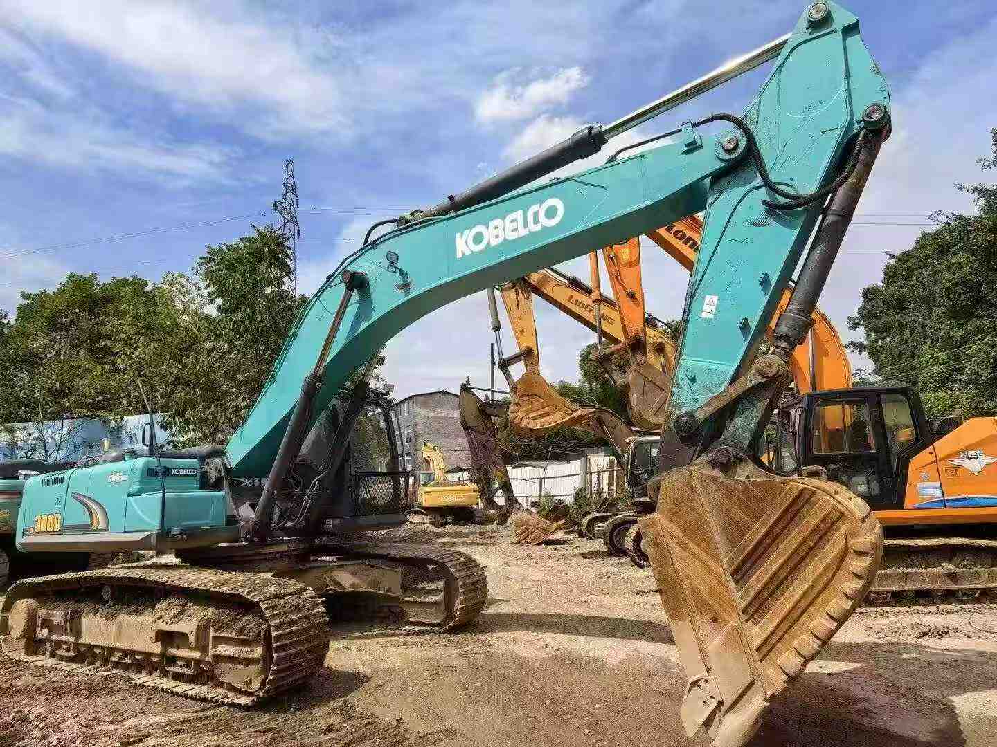 Buy Kobelco SK380D Used Excavator / 3 Buy Kobelco SK380D Used Excavator / 3