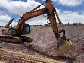 Buy Hitachi EX200-3 Used Excavator / 2 Buy Hitachi EX200-3 Used Excavator / 2