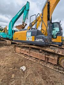 Buy XCMG XE200 Used Excavator / 2 Buy XCMG XE200 Used Excavator / 2