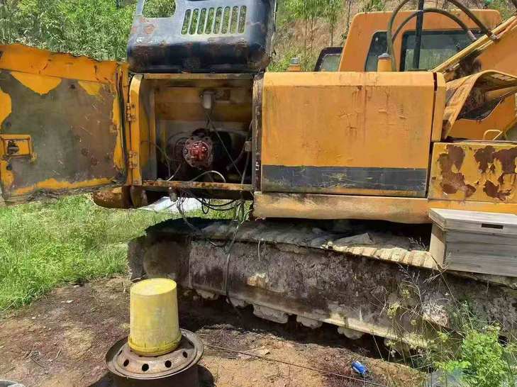 Buy Hyundai R225-7 Used Excavator / 1