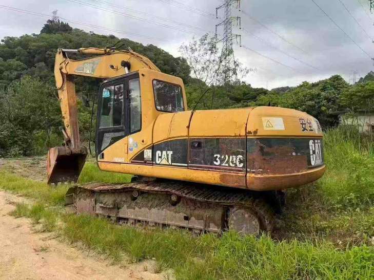 Buy Caterpillar 320C Used Excavator / 1