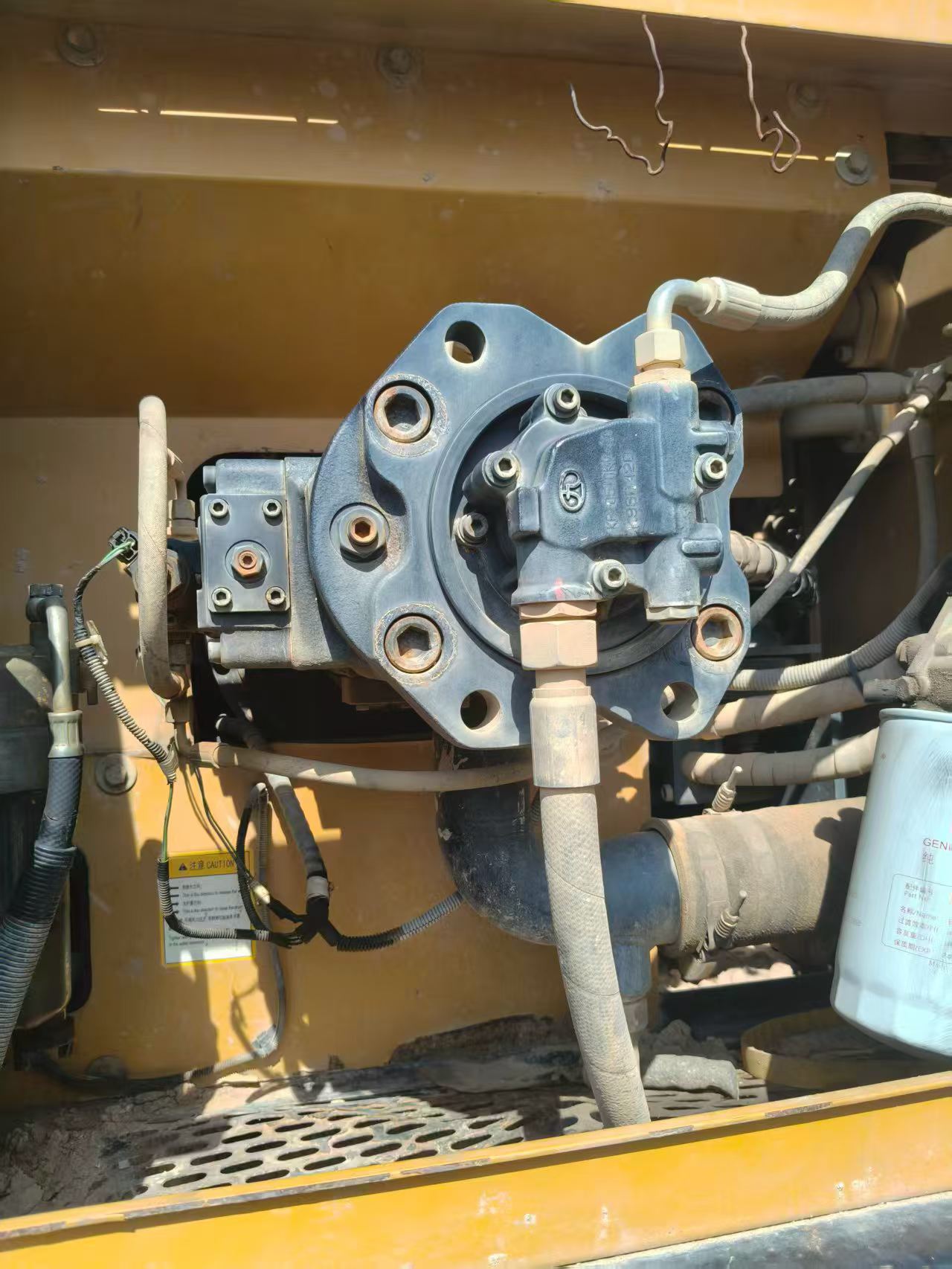 Buy Sany SY200C Used Excavator / 5 Buy Sany SY200C Used Excavator / 5