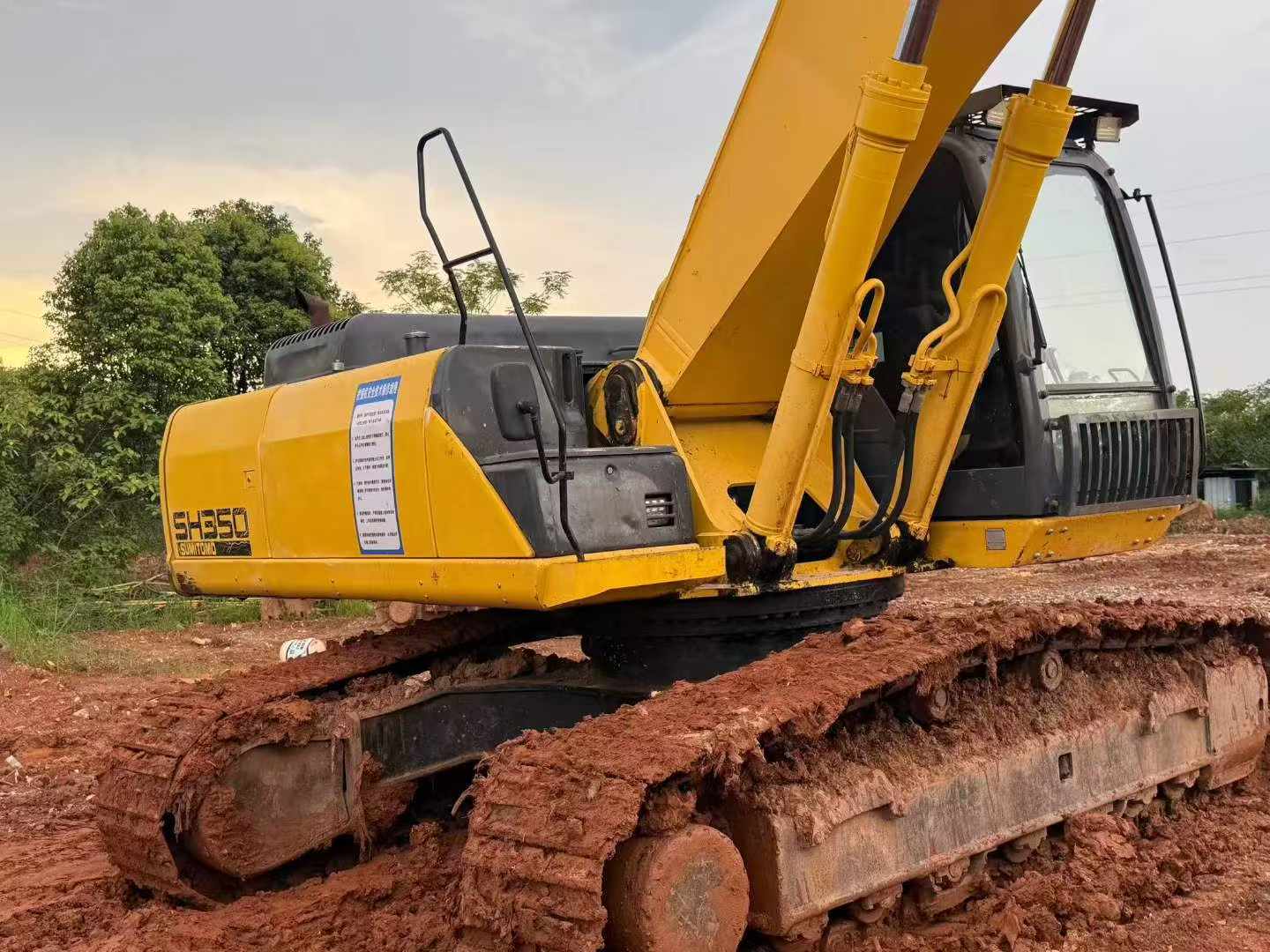Buy Sumitomo SH350-5 Used Excavator / 4 Buy Sumitomo SH350-5 Used Excavator / 4