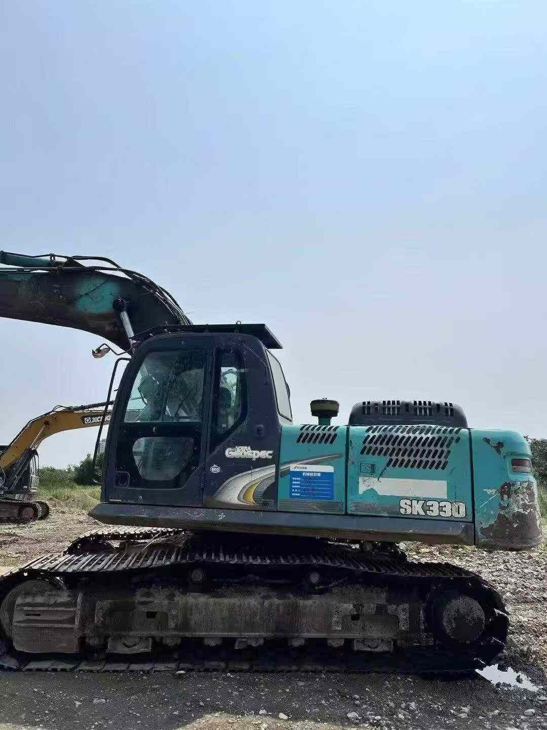Buy Kobelco SK270D Used Excavator / 3